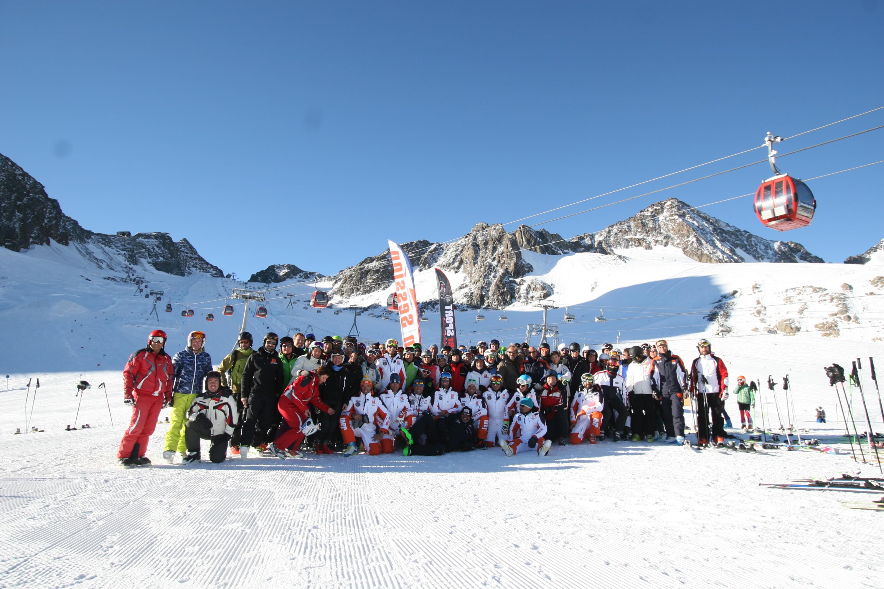 sci, corsi di sci, lezioni di sci, sciare, skiing, sciare bene, imparare a sciare, carving, sciata carving, tecnica sci, tecnica carving, 